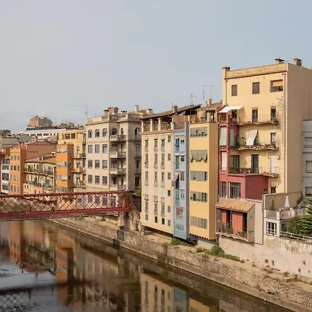 Flateli Argenteria 23 * Gerona